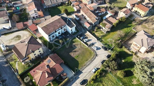 casa indipendente in vendita a Castel d'Ario
