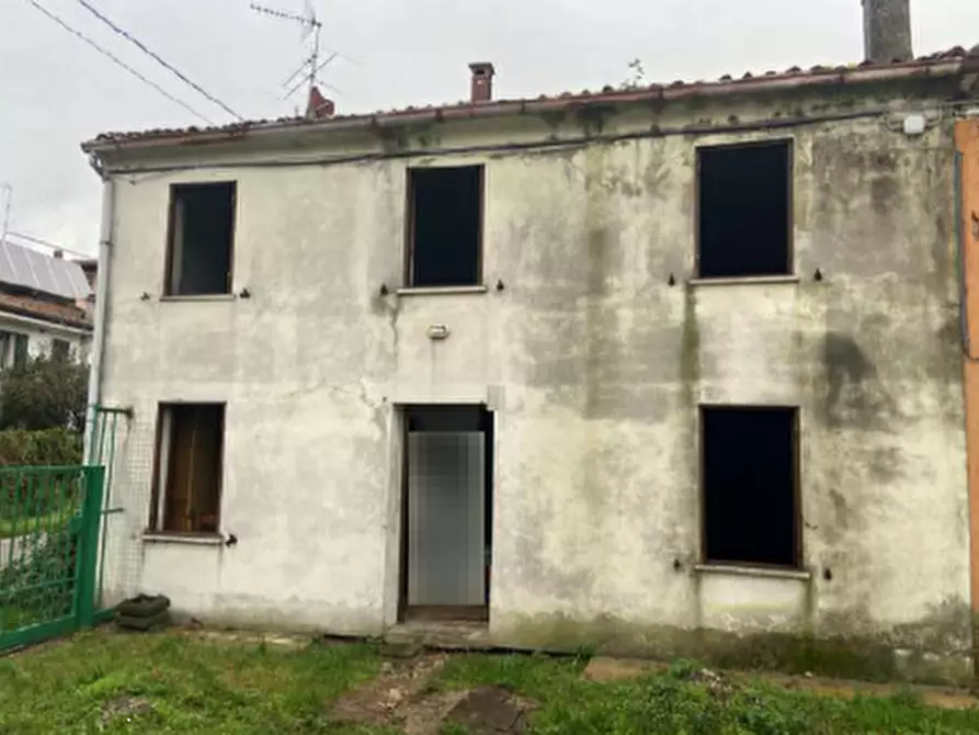casa indipendente in vendita a Castel d'Ario