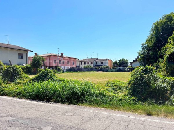 villa in vendita a Castel d'Ario