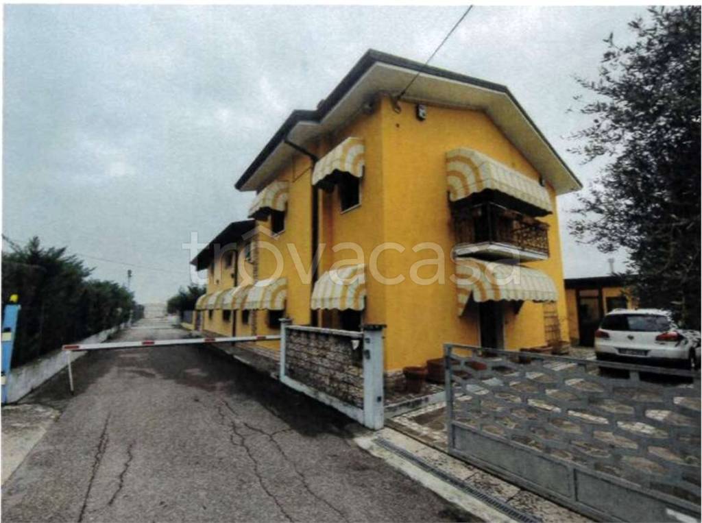 appartamento in vendita a Castel d'Ario