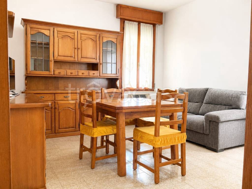 casa indipendente in vendita a Castel d'Ario