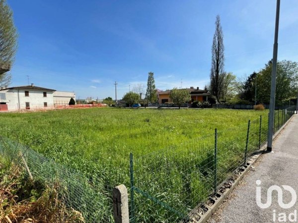terreno edificabile in vendita a Castel Goffredo