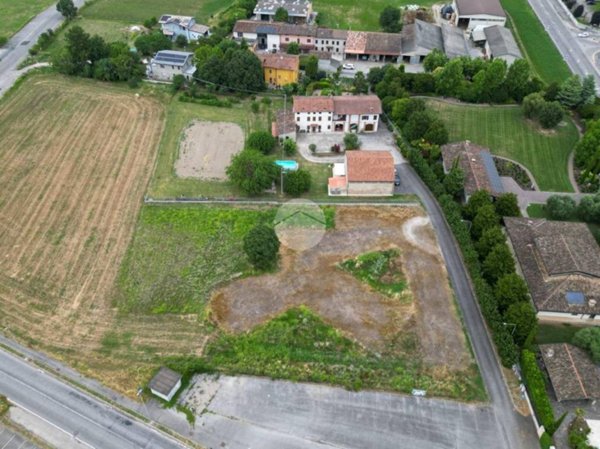 terreno edificabile in vendita a Castel Goffredo