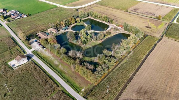 negozio in vendita a Castel Goffredo