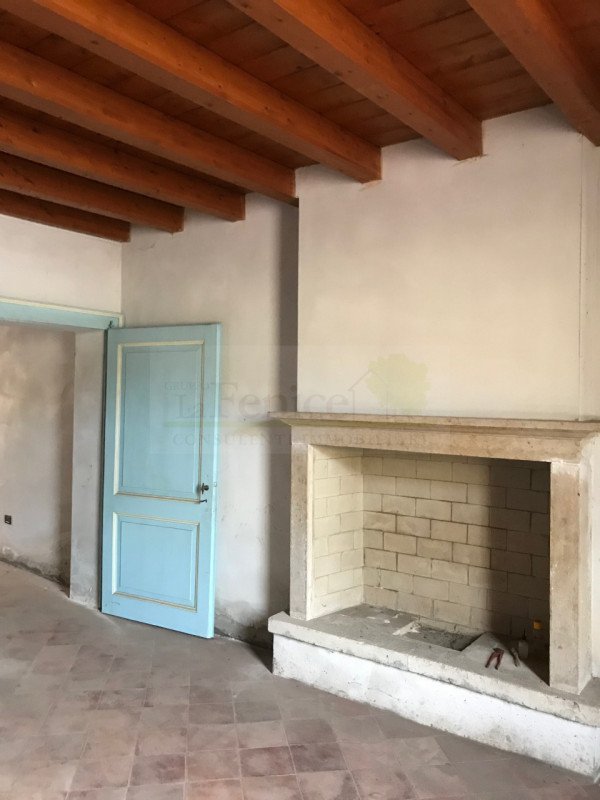 casale in vendita a Castel Goffredo