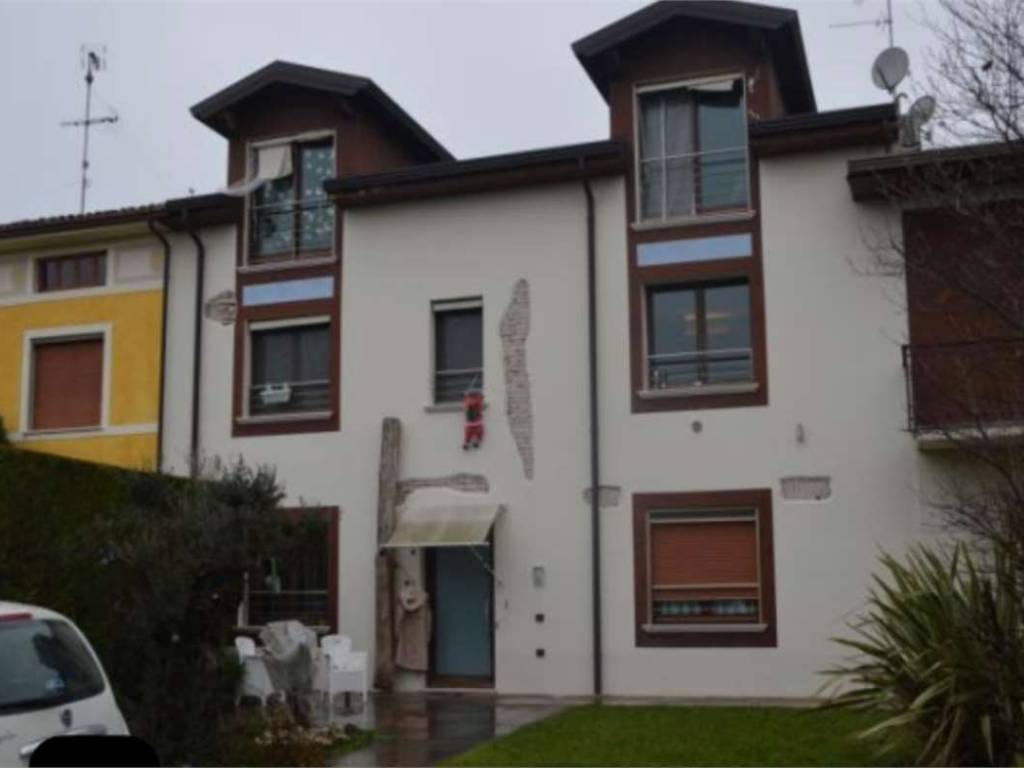 casa indipendente in vendita a Castel Goffredo
