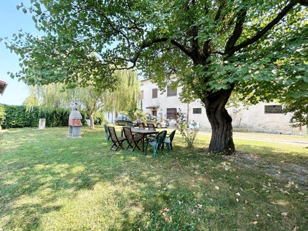 casale in vendita a Castel Goffredo