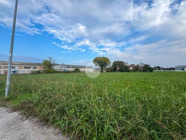 terreno edificabile in vendita a Castel Goffredo