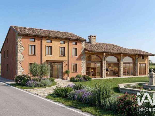 casa indipendente in vendita a Castel Goffredo in zona Gambina