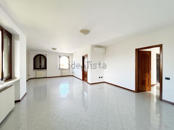 casa indipendente in vendita a Castel Goffredo in zona Villa