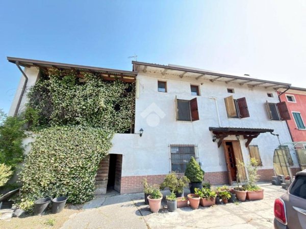 casa indipendente in vendita a Castel Goffredo