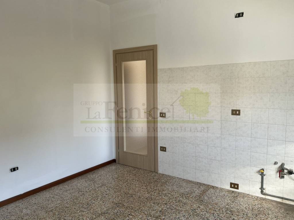 casa indipendente in vendita a Castel Goffredo in zona Villa
