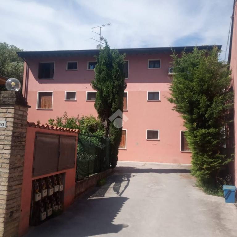 appartamento in vendita a Castel Goffredo in zona Romanini