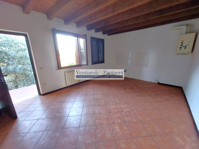 appartamento in vendita a Castel Goffredo in zona Villa