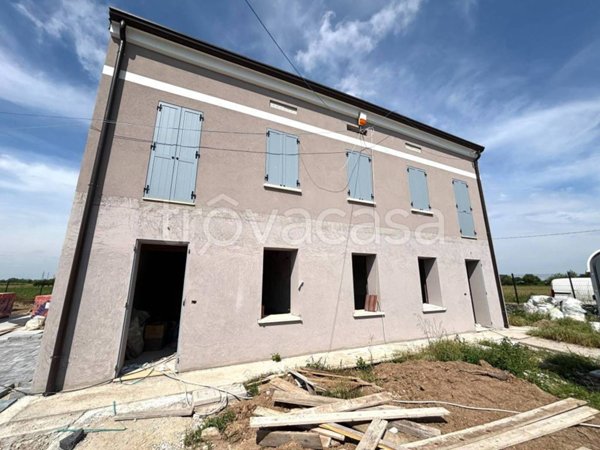 casa indipendente in vendita a Castellucchio in zona Gabbiana