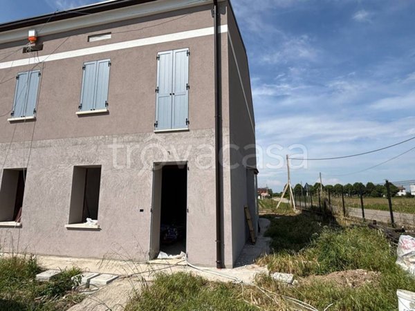 casa indipendente in vendita a Castellucchio in zona Gabbiana