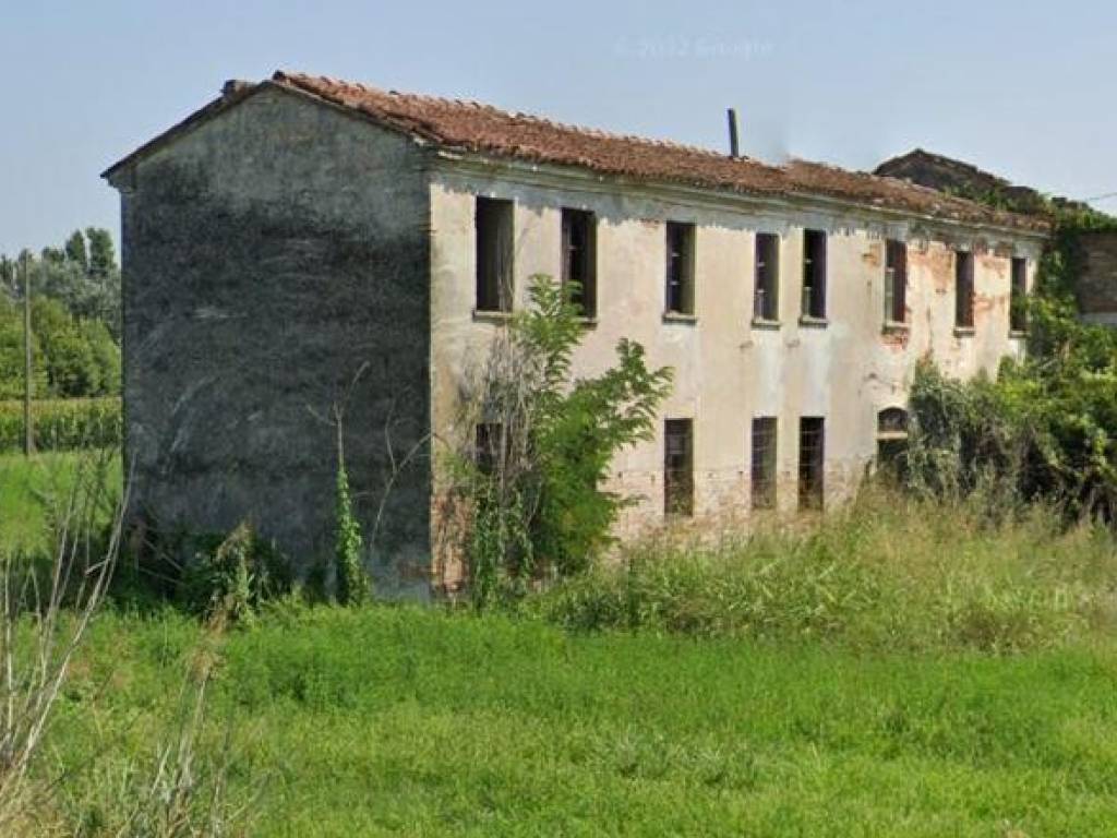 casa indipendente in vendita a Castellucchio