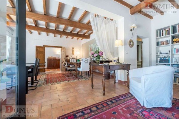 casale in vendita a Castellucchio