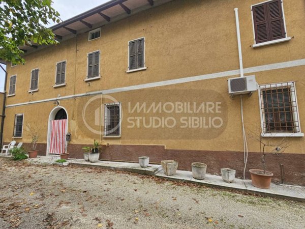 casa indipendente in vendita a Castellucchio