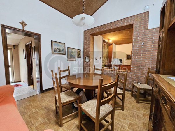 casa indipendente in vendita a Castellucchio