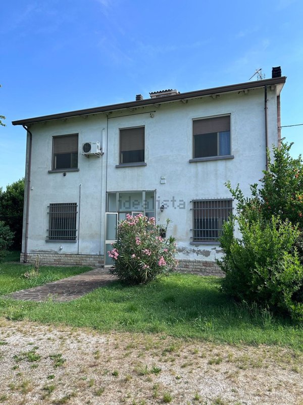 casa indipendente in vendita a Castellucchio