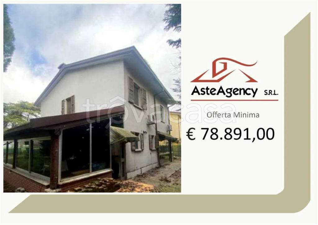 casa indipendente in vendita a Castellucchio in zona Sarginesco