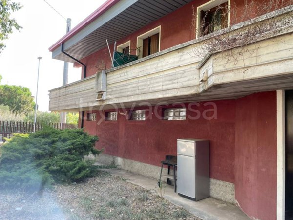 casa indipendente in vendita a Castiglione delle Stiviere