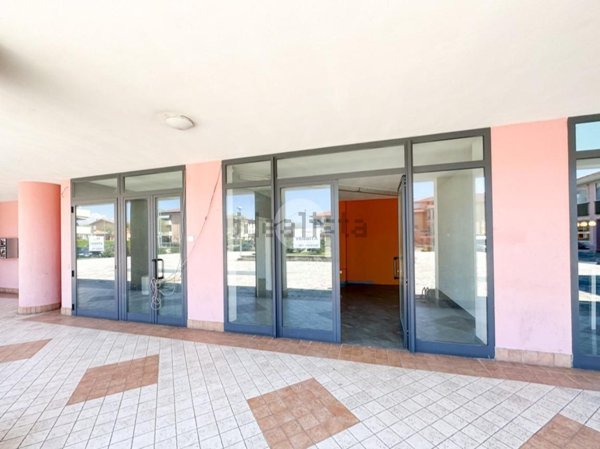 ufficio in vendita a Castiglione delle Stiviere