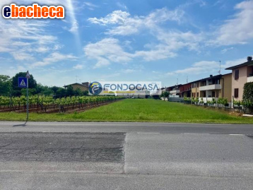 casa indipendente in vendita a Castiglione delle Stiviere