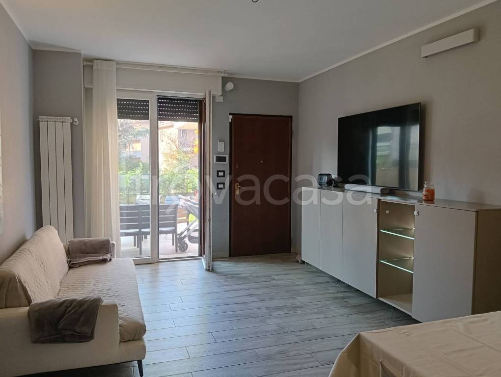 casa indipendente in vendita a Castiglione delle Stiviere