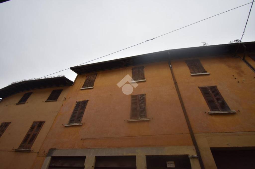 casa indipendente in vendita a Castiglione delle Stiviere