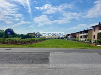 casa indipendente in vendita a Castiglione delle Stiviere