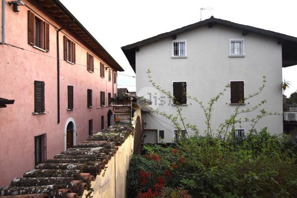 casa indipendente in vendita a Castiglione delle Stiviere