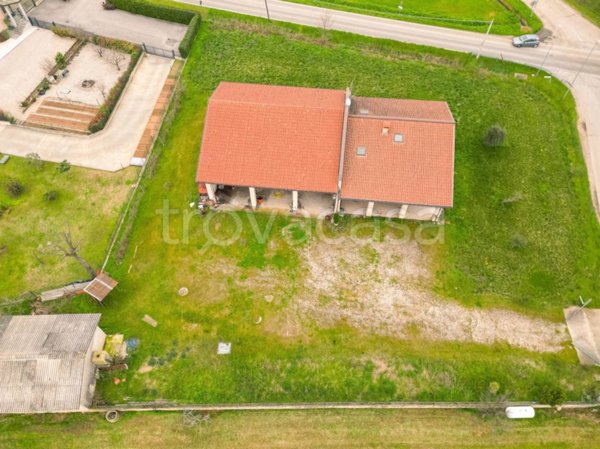 casa indipendente in vendita a Castiglione delle Stiviere