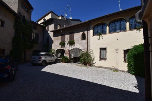 pentavano in vendita a Castiglione delle Stiviere
