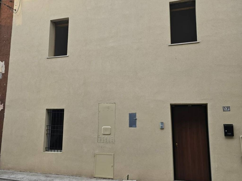appartamento in vendita a Castiglione delle Stiviere in zona Gozzolina