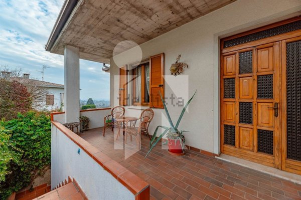 casa indipendente in vendita a Castiglione delle Stiviere