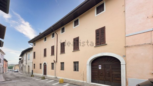casa indipendente in vendita a Castiglione delle Stiviere