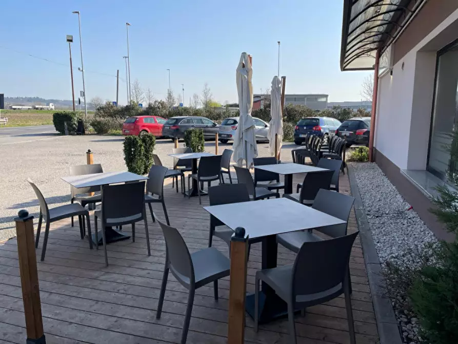 negozio in vendita a Castiglione delle Stiviere in zona Gozzolina