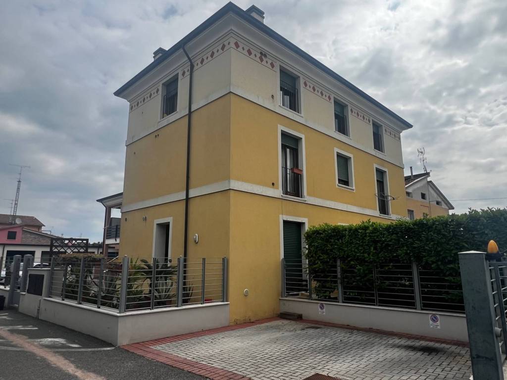 appartamento in vendita a Castiglione delle Stiviere