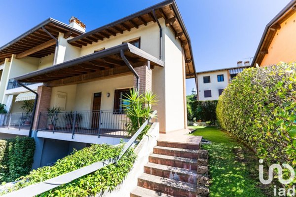 casa indipendente in vendita a Castiglione delle Stiviere