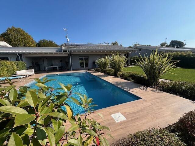 casa indipendente in vendita a Castiglione delle Stiviere