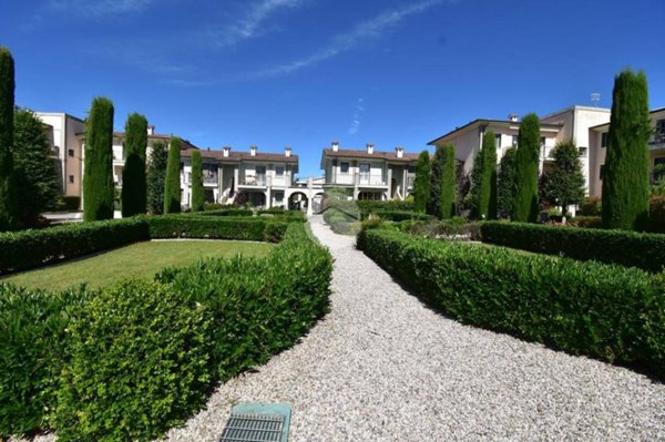 casa indipendente in vendita a Castiglione delle Stiviere