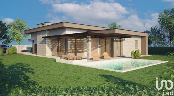 casa indipendente in vendita a Castiglione delle Stiviere