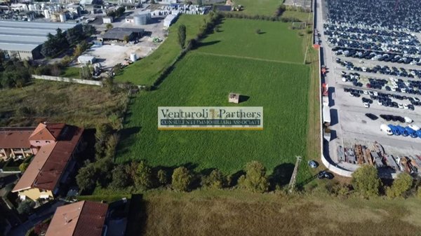 terreno edificabile in vendita a Castiglione delle Stiviere