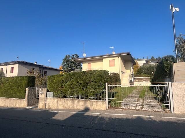 casa indipendente in vendita a Castiglione delle Stiviere