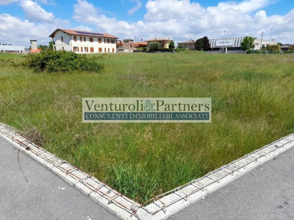terreno agricolo in vendita a Castiglione delle Stiviere