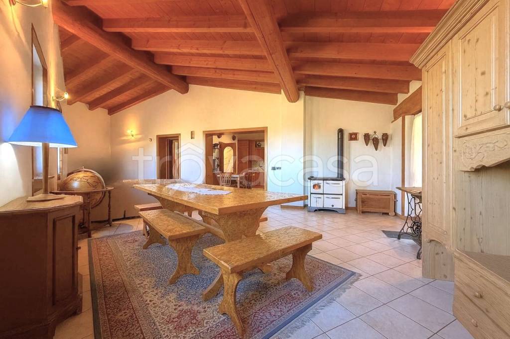 casa indipendente in vendita a Castiglione delle Stiviere