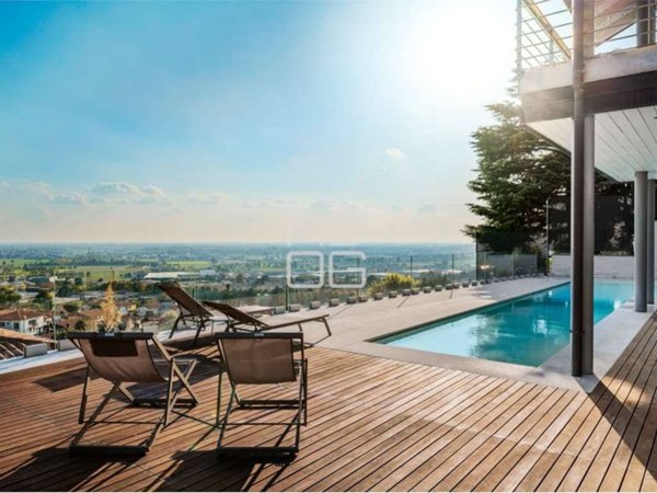 casa indipendente in vendita a Castiglione delle Stiviere