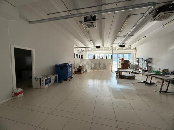 negozio in vendita a Castiglione delle Stiviere